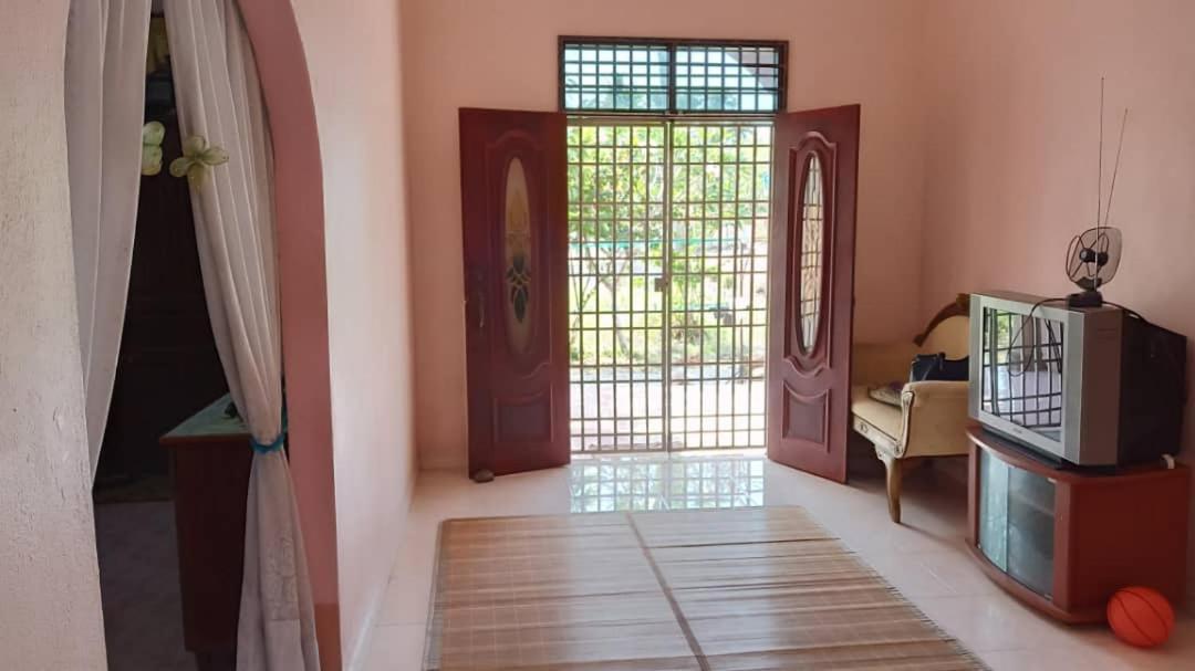 Homestay Zahra Sri Bayu Cherang Ruku Esterno foto